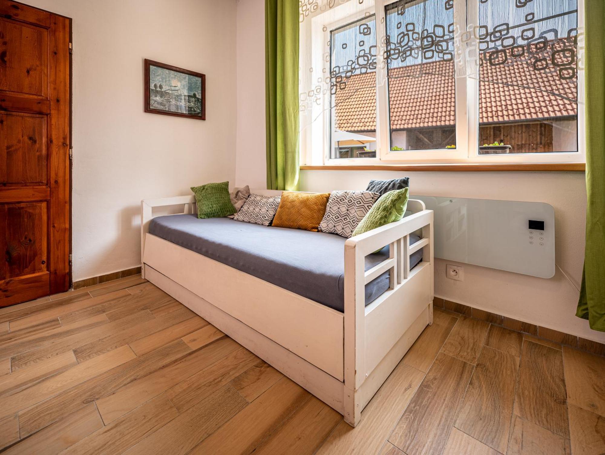 Apartment Skornickuv Statek Chlum u Trebone